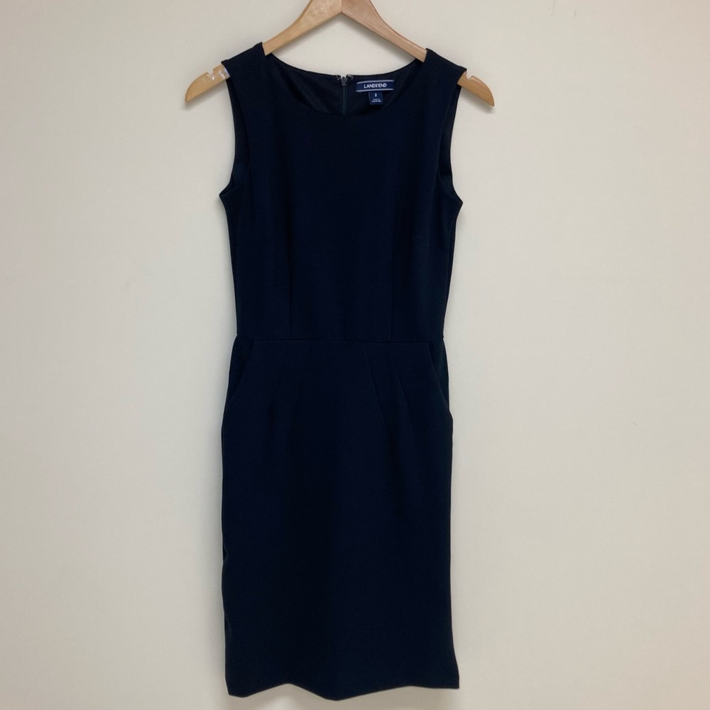 Lands’ End dress black sleeveless w/ pockets 2